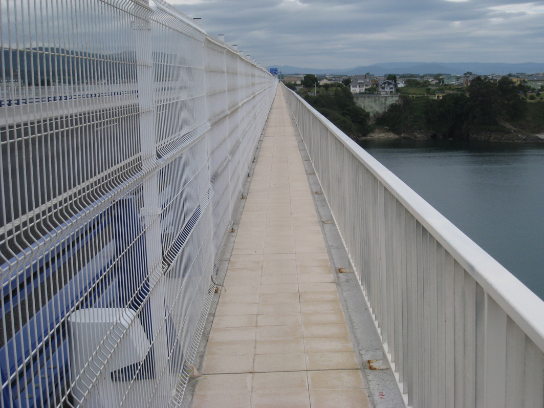 PASARELA Y FORTIFICACION - EN RIBADEO