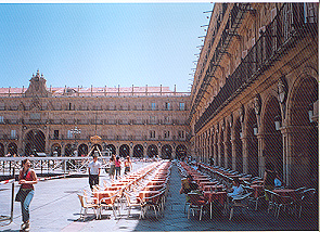 LA PLAZA MAYOR DE SALAMANCA-SE HA DE VISITAR