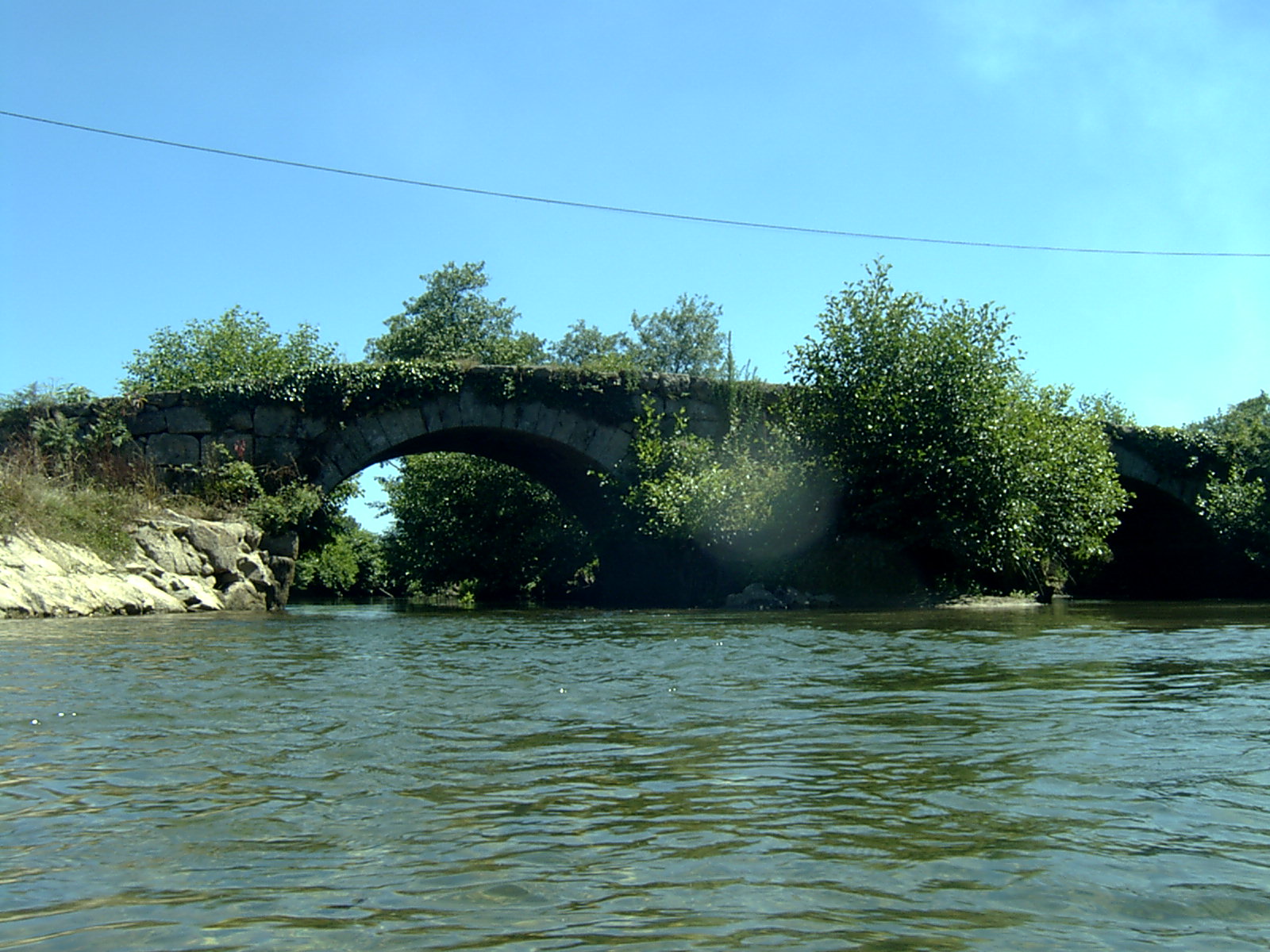 Pont de Pontes de Lima des de la pltja fluvial